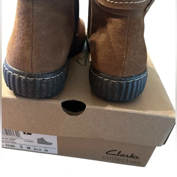 NWB Clark’s Caroline Derby Booties Brown Leather Size 9 Outdoor Gorpcore - Picture 6 of 8